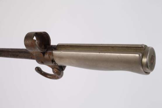 Zwei Bajonette und ein Säbel - Foto 4
