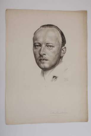 Kohlezeichnung Philipp Prinz von Hessen - photo 2 Kohlezeichnung Philipp Prinz von Hessen - photo 2