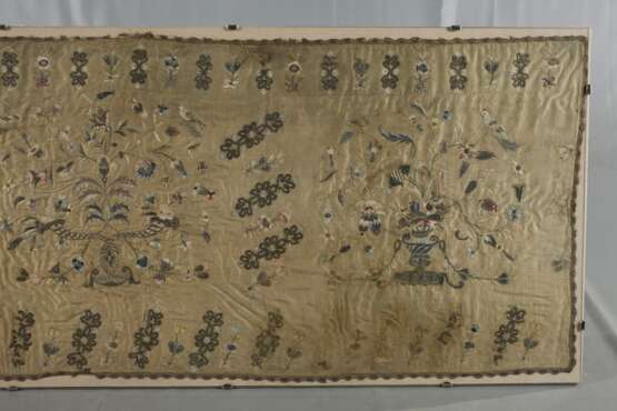 Große Seidenstickerei - Foto 3 Große Seidenstickerei - Foto 3