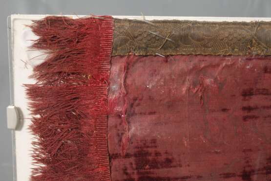 Langes Ambotuch mit Brokatstickerei - photo 6 Langes Ambotuch mit Brokatstickerei - photo 6