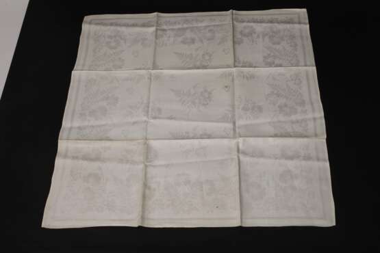 Tafelgarnitur Wildblumendekor - photo 3 Tafelgarnitur Wildblumendekor - photo 3