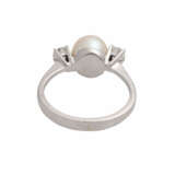 Ring mit Perle und Brillanten zusammen ca. 0,2 ct, - photo 4