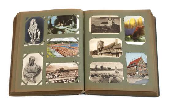 Großes Ansichtskartenalbum Varia - photo 1