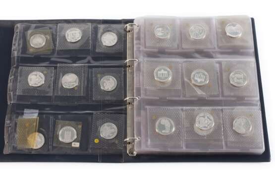 Konvolut BRD Gedenkmünzen - photo 1 Konvolut BRD Gedenkmünzen - photo 1