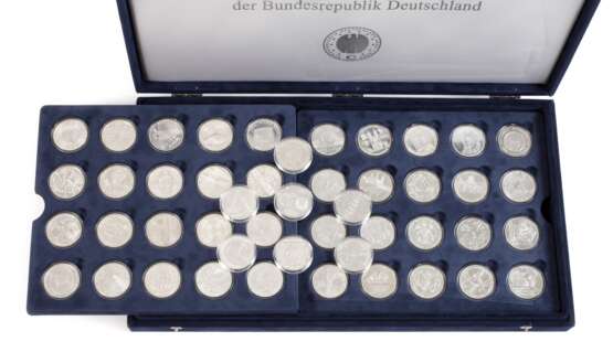 Konvolut 10 Euro BRD-Gedenkmünzen - photo 1 Konvolut 10 Euro BRD-Gedenkmünzen - photo 1
