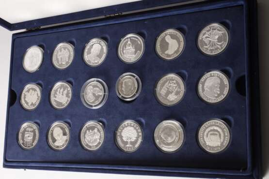 Konvolut Silbermedaillen 50 Jahre Deutschland - Foto 3 Konvolut Silbermedaillen 50 Jahre Deutschland - Foto 3