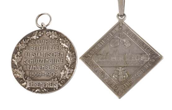 Silberklippe und -medaille Schützengilde - photo 1 Silberklippe und -medaille Schützengilde - photo 1