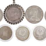 Konvolut Silbermedaillen und -münzen - photo 1