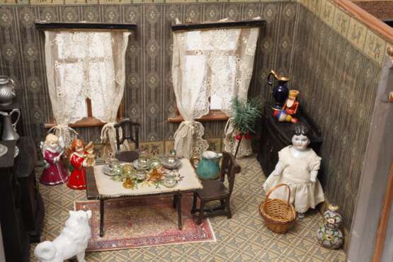 Puppenstube mit Zubehör - photo 3 Puppenstube mit Zubehör - photo 3