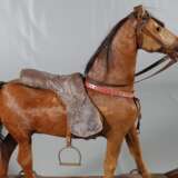 Pferd als Reittier auf Rädern mit Wippe - photo 4
