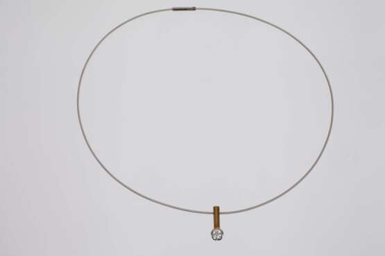 Brillantanhänger an Stahlreif - Foto 3 Brillantanhänger an Stahlreif - Foto 3