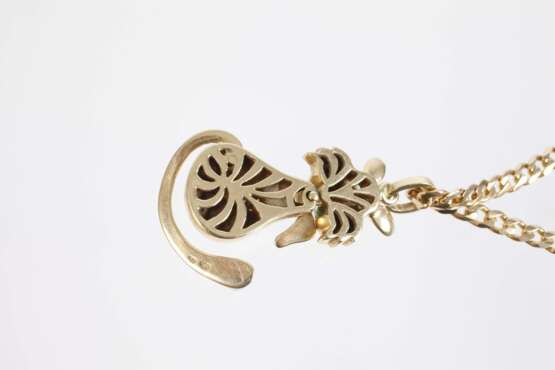 Katzenanhänger mit Brillantbesatz - фото 2 Katzenanhänger mit Brillantbesatz - фото 2