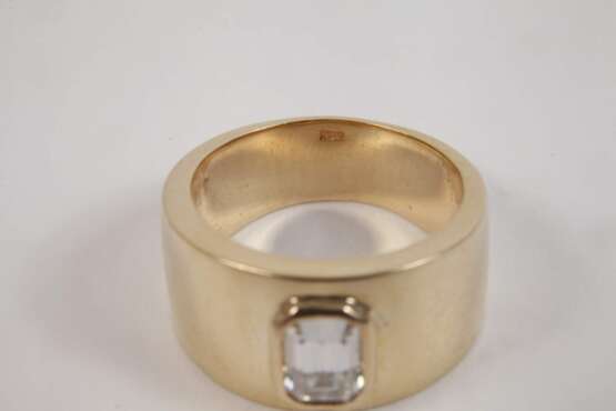 Hochwertiger Diamantring - Foto 3 Hochwertiger Diamantring - Foto 3