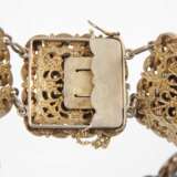 Prächtiges Armband mit Perlen und Saphiren - фото 4