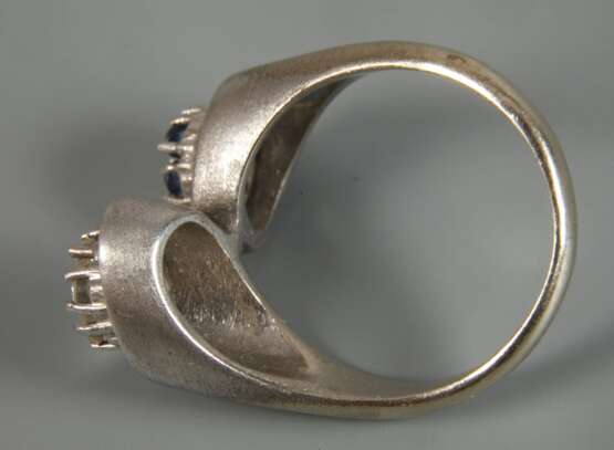 Damenring mit Saphiren und Brillanten - Foto 2 Damenring mit Saphiren und Brillanten - Foto 2