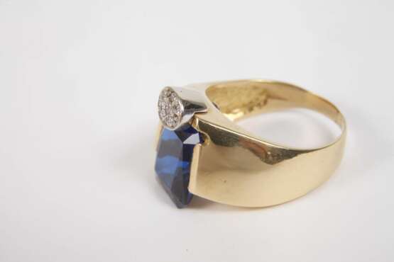 Damenring mit Steinbesatz - Foto 2 Damenring mit Steinbesatz - Foto 2