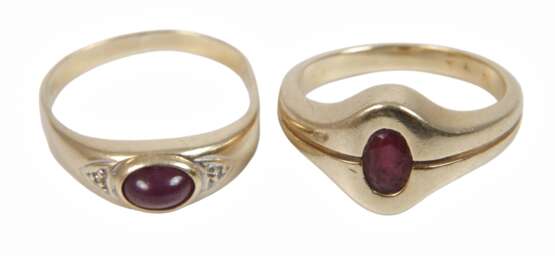Paar Damenringe mit Rubinen - photo 1