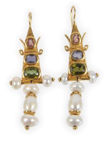 Ohrhänger mit Steinbesatz und Perlen - photo 1 Ohrhänger mit Steinbesatz und Perlen - photo 1