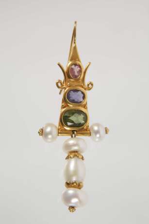 Ohrhänger mit Steinbesatz und Perlen - photo 3 Ohrhänger mit Steinbesatz und Perlen - photo 3