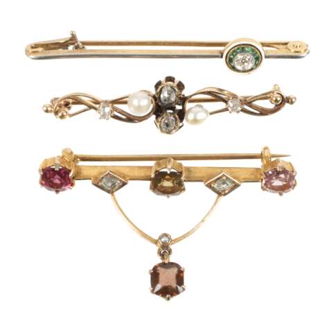 Konvolut Broschen mit Steinbesatz - фото 1 Konvolut Broschen mit Steinbesatz - фото 1