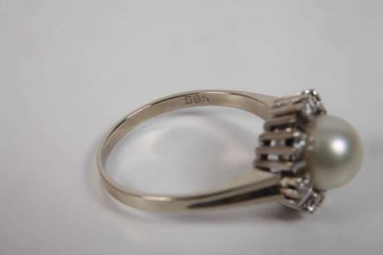 Damenring mit Perle und Brillanten - photo 3