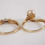 Zwei Damenringe mit Diamanten und Perle - photo 3