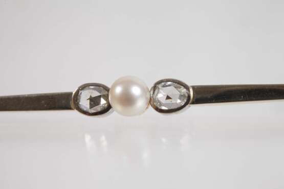 Stabbrosche mit Perle und Diamanten - фото 2 Stabbrosche mit Perle und Diamanten - фото 2