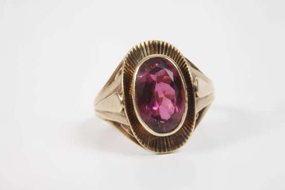 Damenring mit Rubelith - фото 2 Damenring mit Rubelith - фото 2