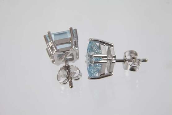 Paar Ohrstecker mit Aquamarinen - фото 2