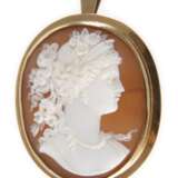 Anhänger mit Muschelkamee - фото 1