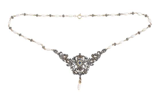 Historismus-Collier mit Saphiren und Perlen - photo 1