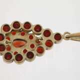 Anhänger mit Granatbesatz - photo 3