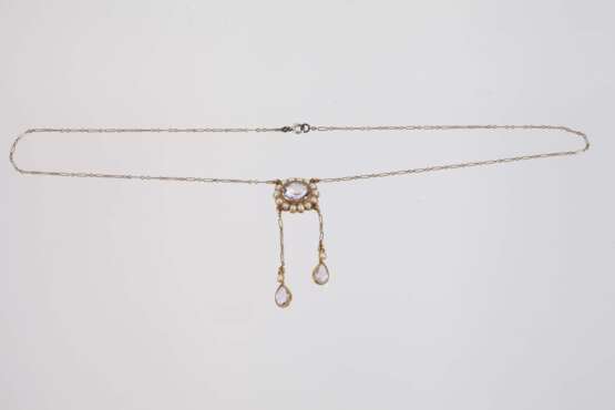 Collier mit Perlen und Amethysten - photo 3