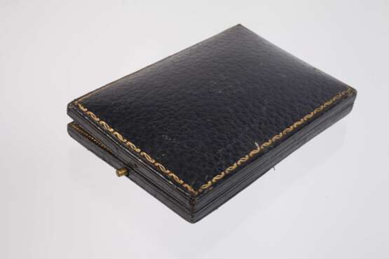 Collier mit Perlen und Amethysten - photo 4