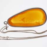 Großer Bernsteinanhänger an Kette - фото 3