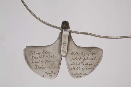 Paul Wunderlich, zwei Anhänger - photo 5 Paul Wunderlich, zwei Anhänger - photo 5