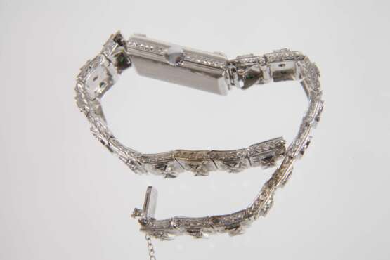 Tiffany, Damenarmbanduhr mit Steinbesatz - фото 2 Tiffany, Damenarmbanduhr mit Steinbesatz - фото 2
