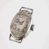 Damenarmbanduhr Platin mit Diamanten - photo 2