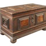 Kleine Renaissancetruhe - photo 1