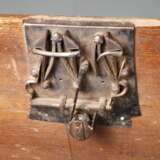 Kleine Renaissancetruhe - photo 6