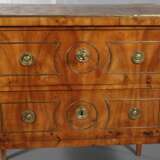 Kleine Empirekommode - photo 2