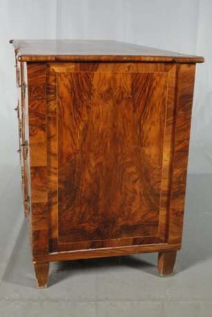 Klassizistische Kommode - photo 5