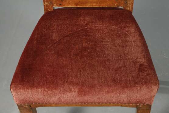 Satz von vier klassizistischen Stühlen - фото 2 Satz von vier klassizistischen Stühlen - фото 2