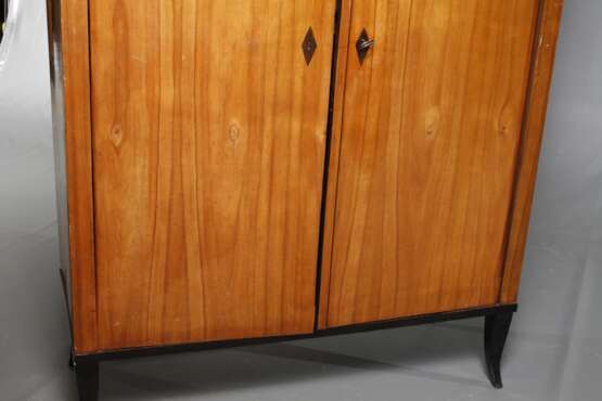 Wäscheschrank Biedermeier - фото 3