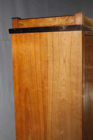 Wäscheschrank Biedermeier - фото 4