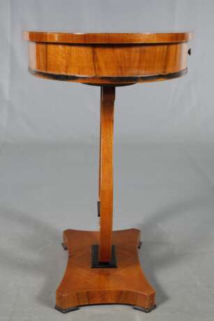 Kleiner Lyratisch Biedermeier - фото 3