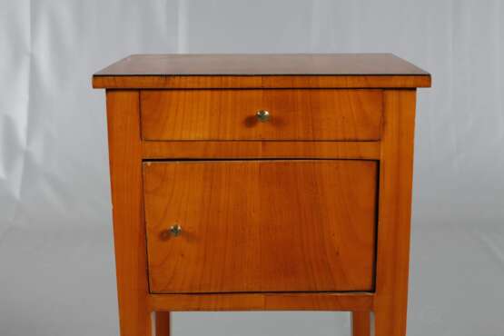 Nachtkästchen Biedermeier - фото 2