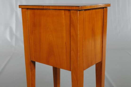 Nachtkästchen Biedermeier - фото 4
