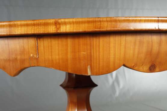 Runder Esstisch Spätbiedermeier - фото 7