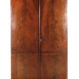 Wäscheschrank im Empirestil - photo 1